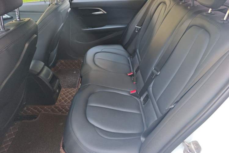 Used BMW 1 Series 2017 118i Sport Edition Left Rear Seat