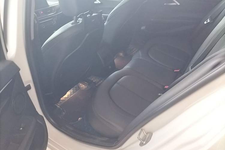 Used BMW 1 Series 2017 118i Sport Edition Left Rear Seat