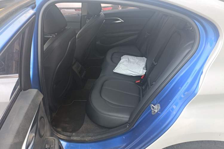 Used BMW 1 Series 2017 118i Sport Edition Left Rear Seat