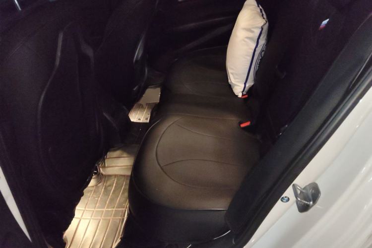 Used BMW 1 Series 2017 118i Sport Edition Left Rear Seat
