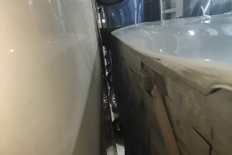 Used BMW 1 Series 2017 118i Design Package Model Left Side Sill