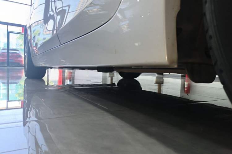 Used BMW 1 Series 2017 118i Fashion Model Left Side Sill