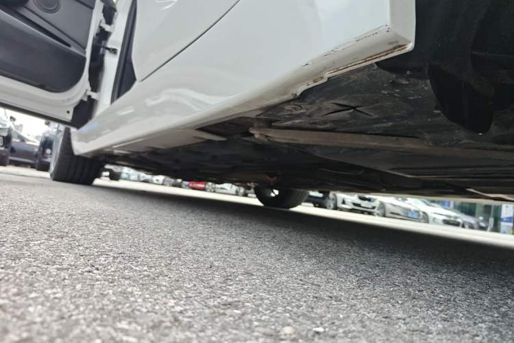 Used BMW 1 Series 2017 118i Sport Edition Left Side Sill