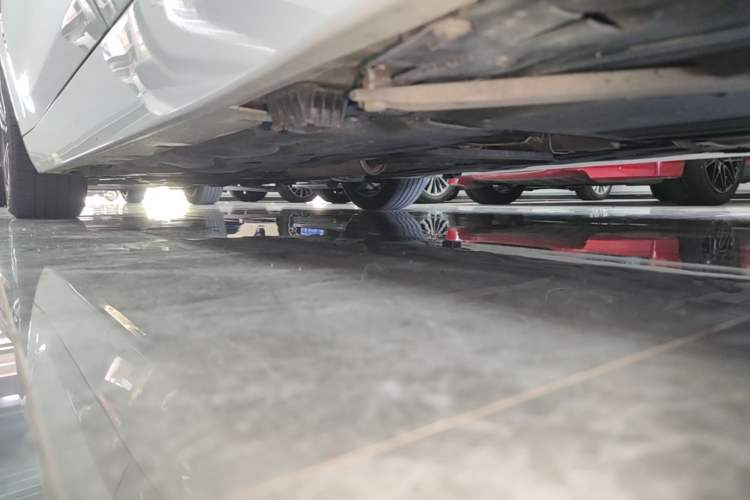 Used BMW 1 Series 2017 118i Sport Edition Left Side Sill