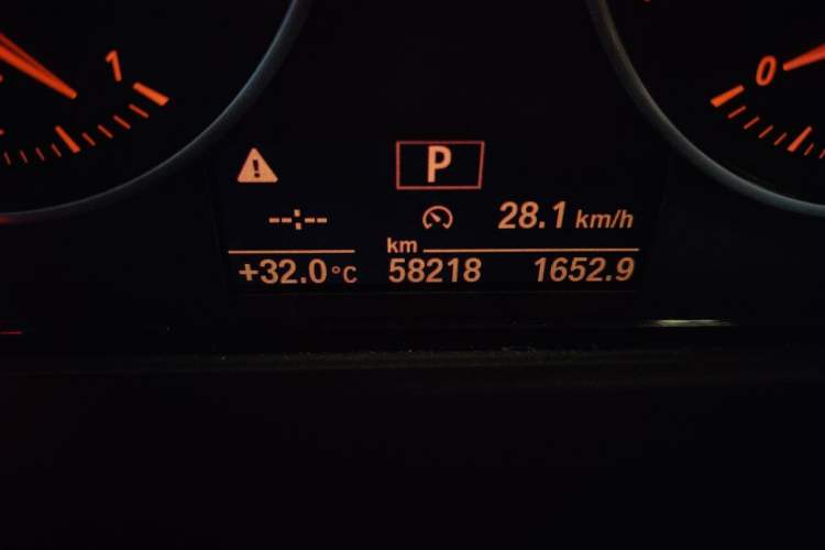 Used BMW 1 Series 2017 120i Design Package Model Odometer Close Up
