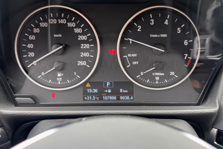 Used BMW 1 Series 2017 118i Sport Edition Odometer Close Up
