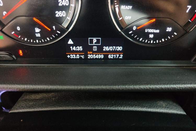 Used BMW 1 Series 2017 118i Sport Edition Odometer Close Up