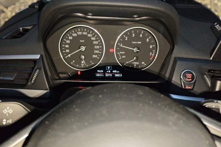 Used BMW 1 Series 2017 118i Fashion Model Odometer Close Up