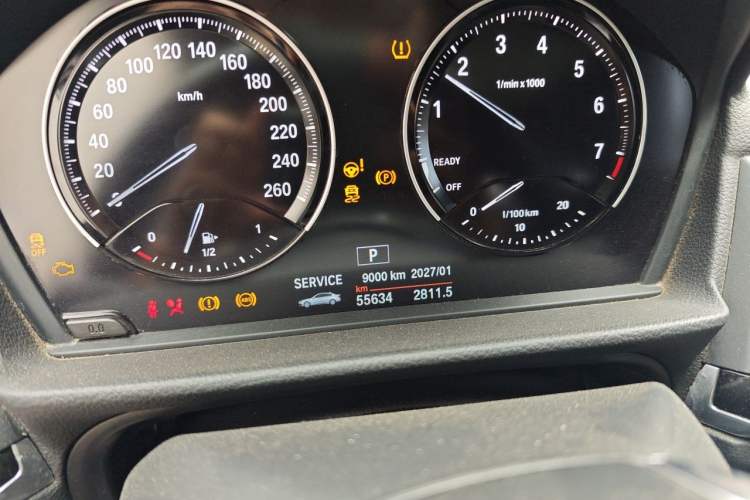 Used BMW 1 Series 2017 118i Sport Edition Odometer Close Up