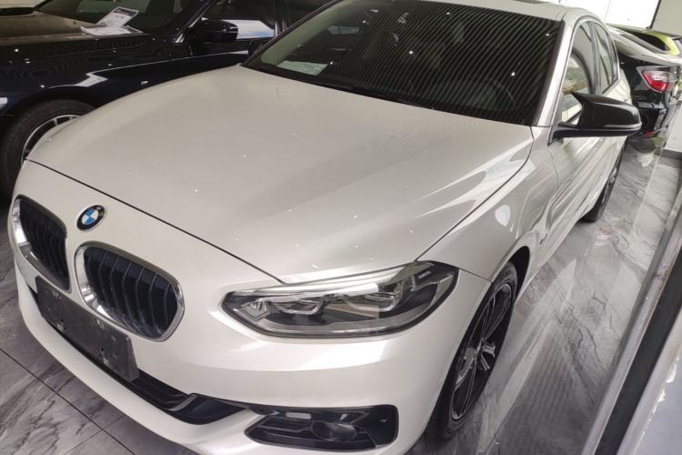 Used BMW 1 Series 2017 118i Sport Edition Guazi used car, China used car export, Used car for sale, Used  cars, Cheapest cars for sale