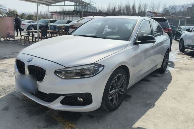 Ojetý BMW 1 Series 2017 118i Sport Edition