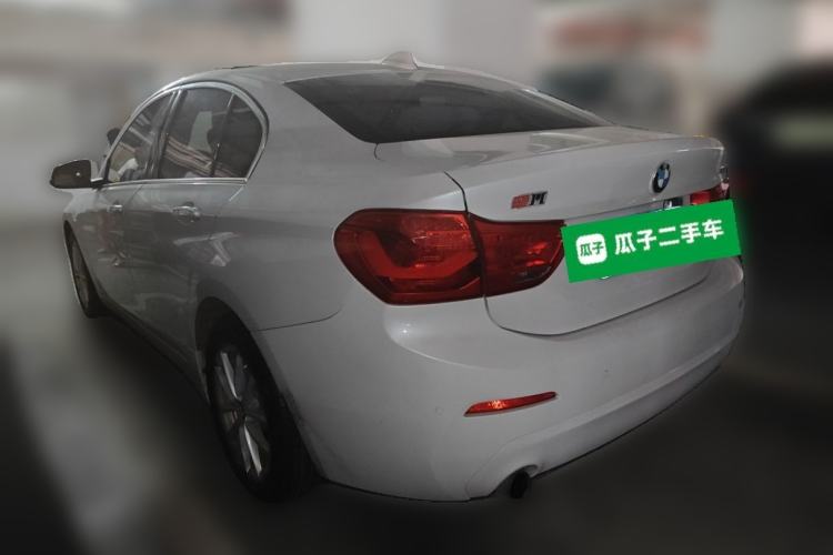 Used BMW 1 Series 2017 118i Fashion Model Rear Left 45 Deg