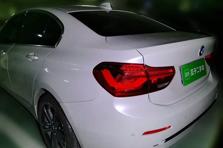 Used BMW 1 Series 2017 118i Sport Edition Rear Left 45 Deg