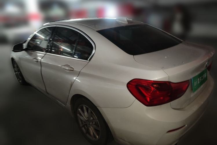 Used BMW 1 Series 2017 118i Fashion Model Rear Left 45 Deg