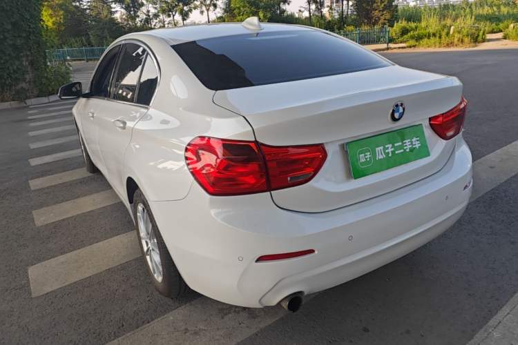Used BMW 1 Series 2017 118i Fashion Model Rear Left 45 Deg