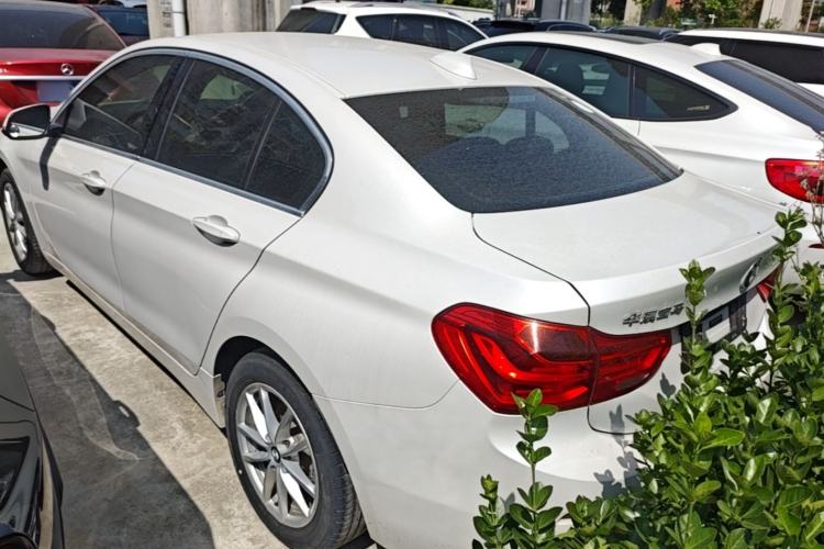 Used BMW 1 Series 2017 118i Fashion Model Rear Left 45 Deg