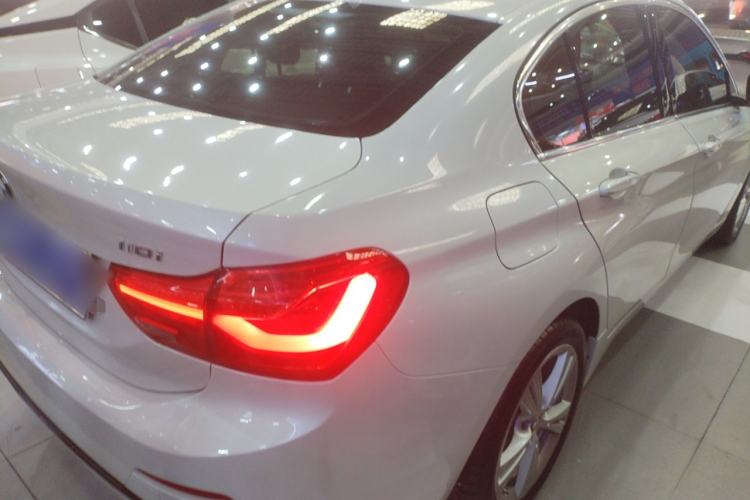 Used BMW 1 Series 2017 118i Design Package Model Rear Right 45 Deg