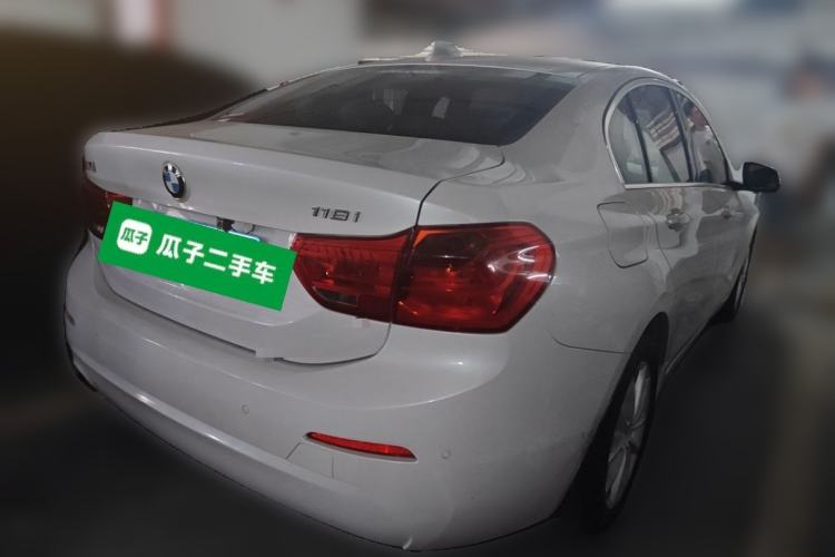 Used BMW 1 Series 2017 118i Fashion Model Rear Right 45 Deg