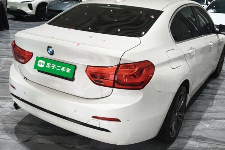 Used BMW 1 Series 2017 118i Sport Edition Rear Right 45 Deg
