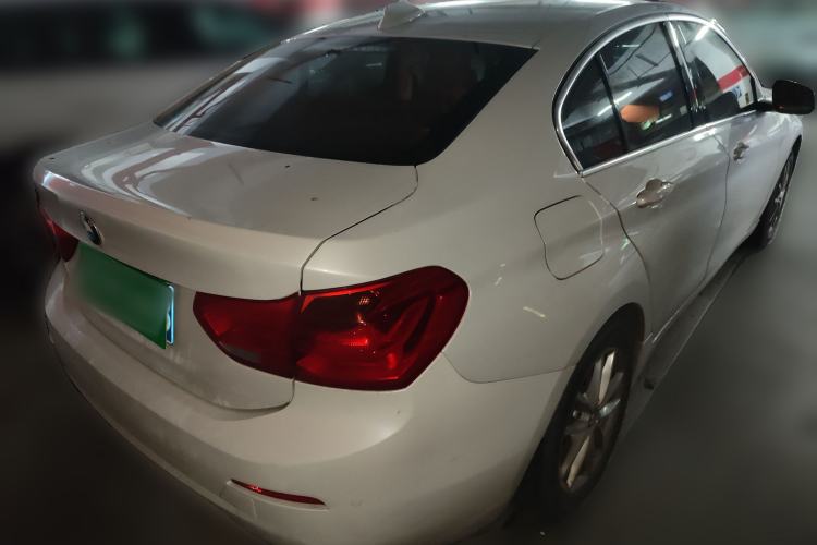 Used BMW 1 Series 2017 118i Fashion Model Rear Right 45 Deg