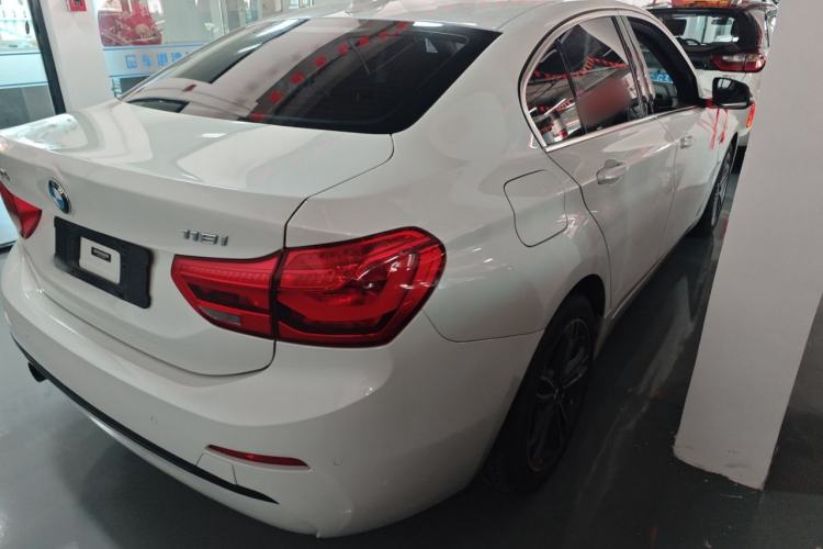 Used BMW 1 Series 2017 118i Sport Edition Rear Right 45 Deg