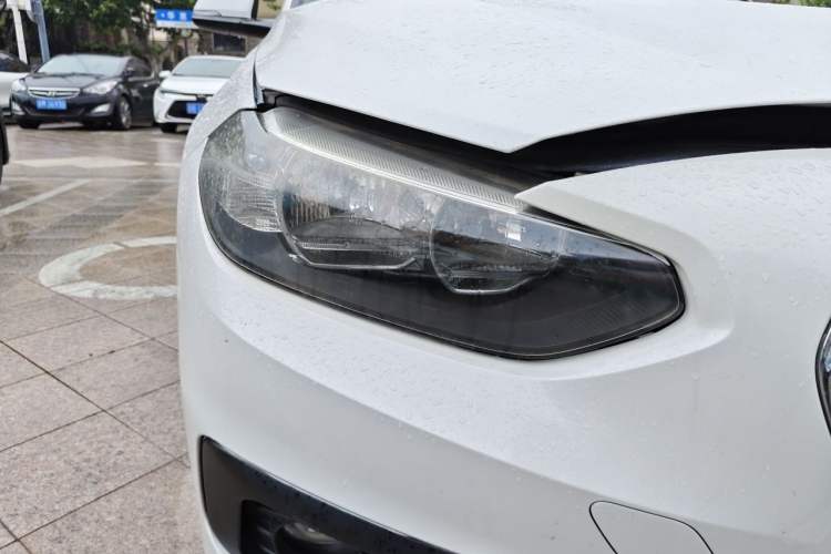Used BMW 1 Series 2017 118i Fashion Model Right Front Headlight