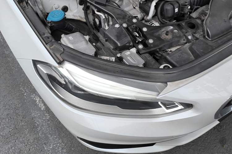 Used BMW 1 Series 2017 118i Sport Edition Right Front Headlight