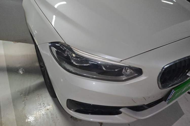 Used BMW 1 Series 2017 118i Sport Edition Right Front Headlight