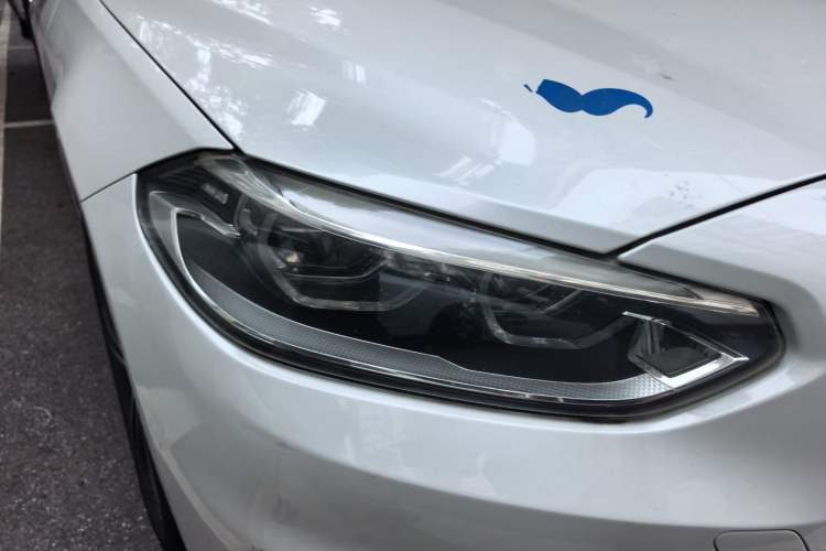 Used BMW 1 Series 2017 118i Sport Edition Right Front Headlight
