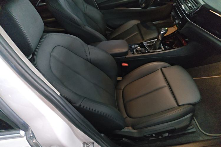 Used BMW 1 Series 2017 118i Sport Edition Right Front Seat