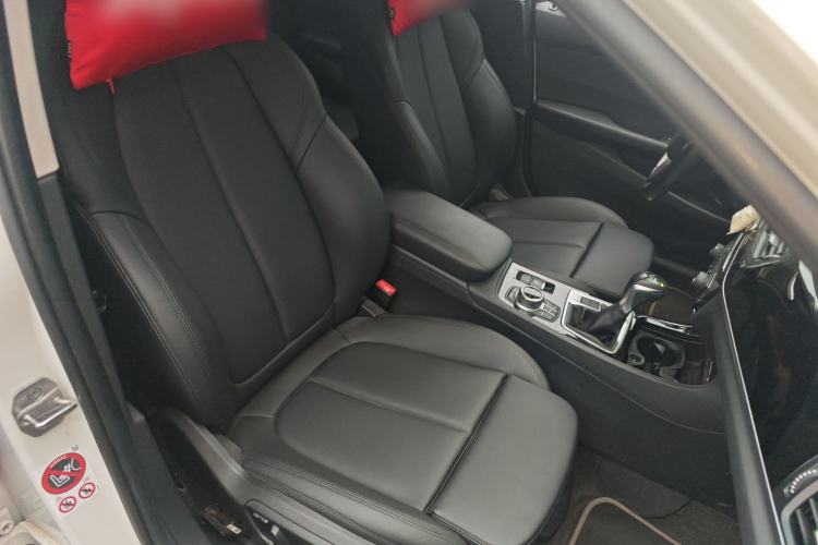 Used BMW 1 Series 2017 118i Sport Edition Right Front Seat