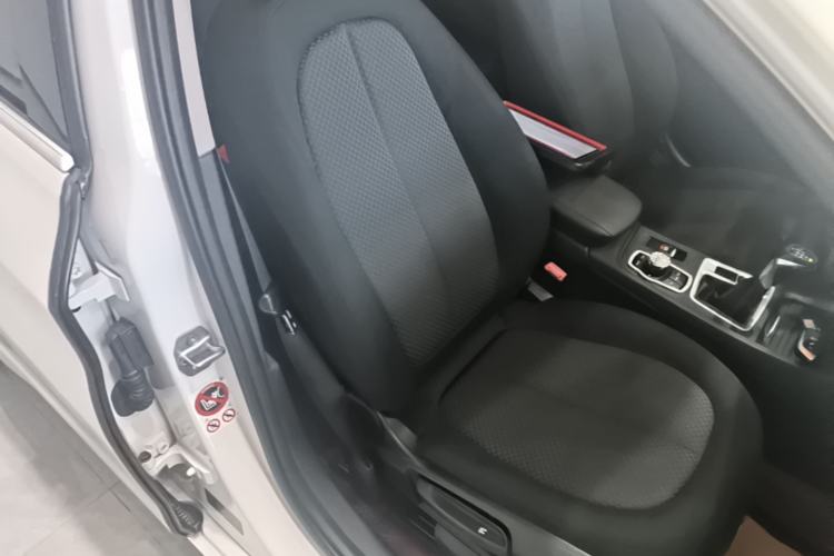 Used BMW 1 Series 2017 118i Fashion Model Right Front Seat