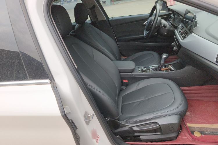 Used BMW 1 Series 2017 118i Fashion Model Right Front Seat