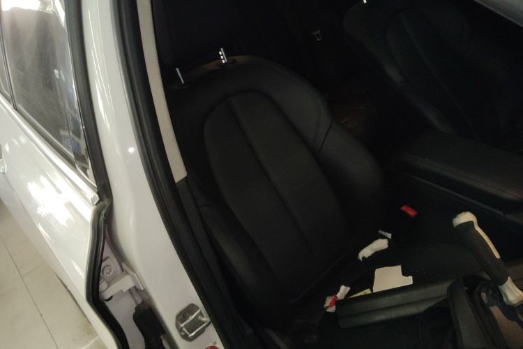 Used BMW 1 Series 2017 118i Sport Edition Right Front Seat