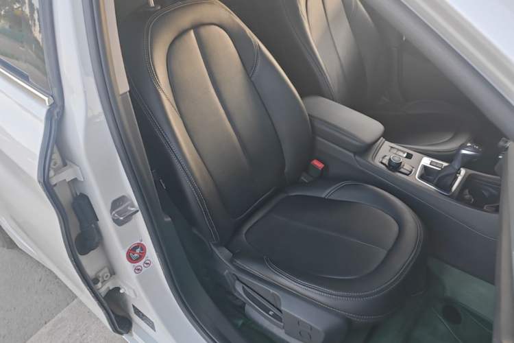 Used BMW 1 Series 2017 118i Fashion Model Right Front Seat