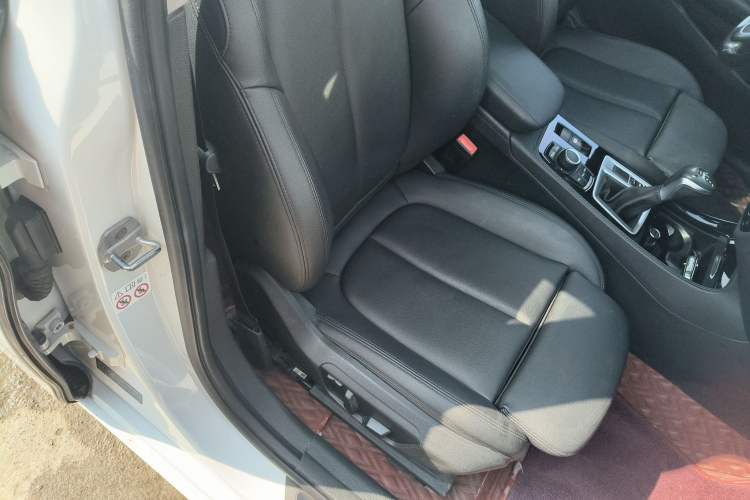 Used BMW 1 Series 2017 118i Sport Edition Right Front Seat