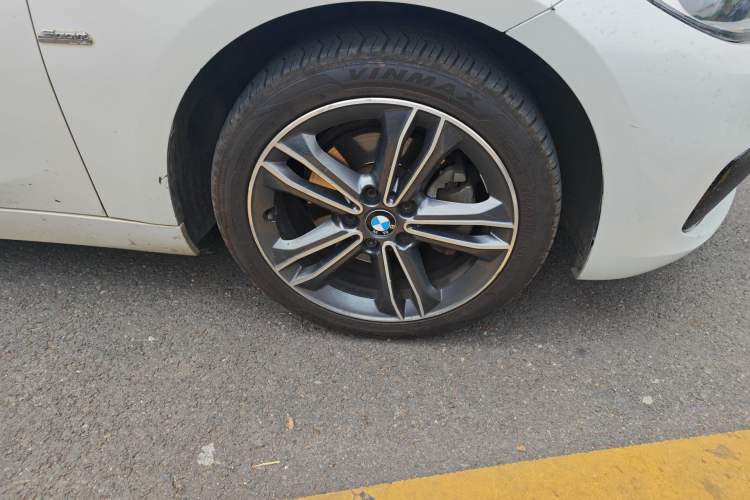 Used BMW 1 Series 2017 118i Sport Edition Right Front Wheel Hub
