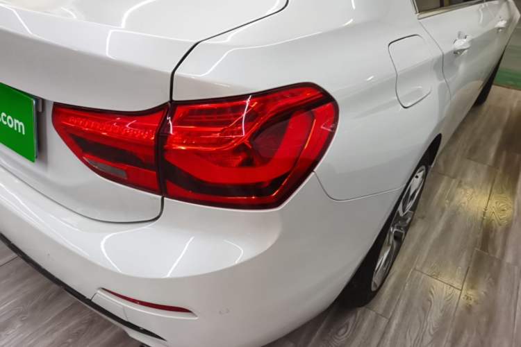 Used BMW 1 Series 2017 120i Design Package Model Right Rear Taillight