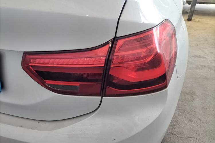 Used BMW 1 Series 2017 118i Sport Edition Right Rear Taillight