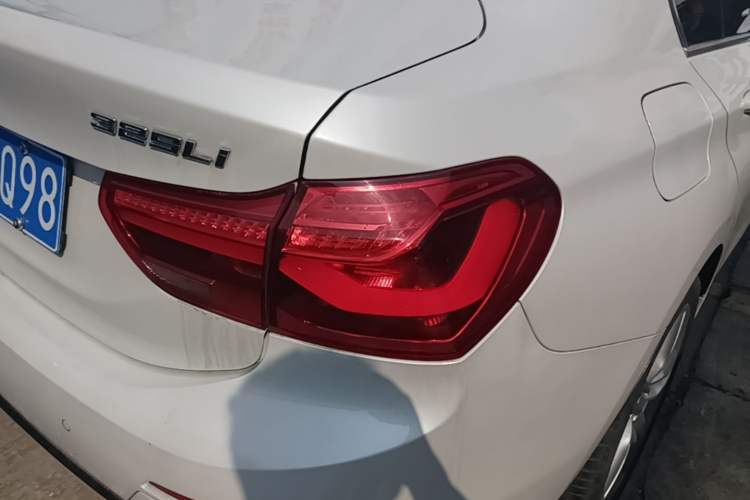 Used BMW 1 Series 2017 118i Sport Edition Right Rear Taillight