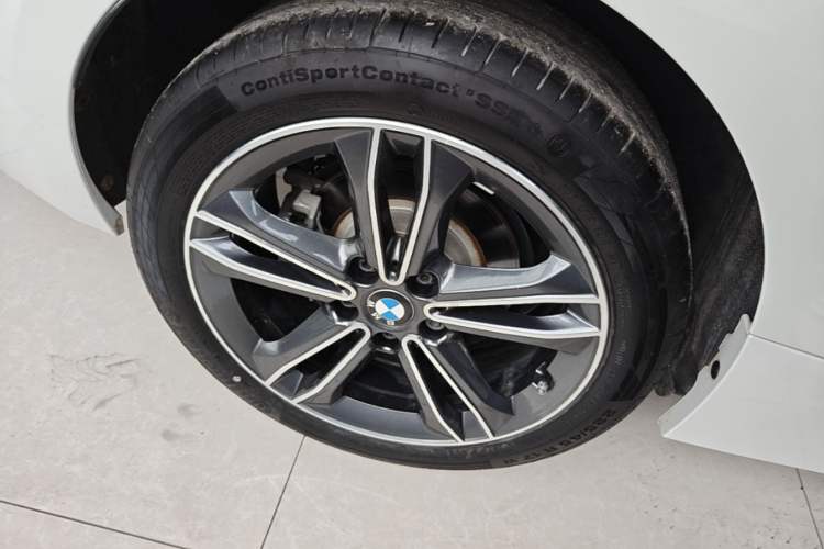 Used BMW 1 Series 2017 118i Sport Edition Right Rear Wheel Hub