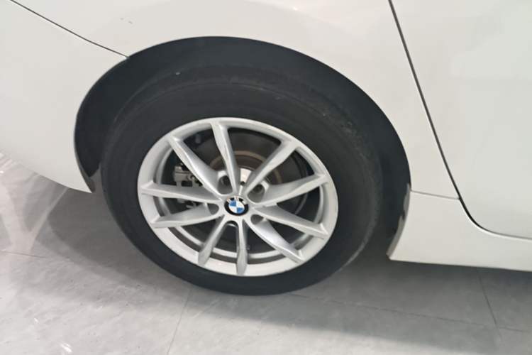 Used BMW 1 Series 2017 118i Fashion Model Right Rear Wheel Hub