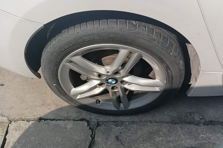 Used BMW 1 Series 2017 118i Sport Edition Right Rear Wheel Hub