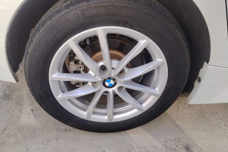 Used BMW 1 Series 2017 118i Fashion Model Right Rear Wheel Hub