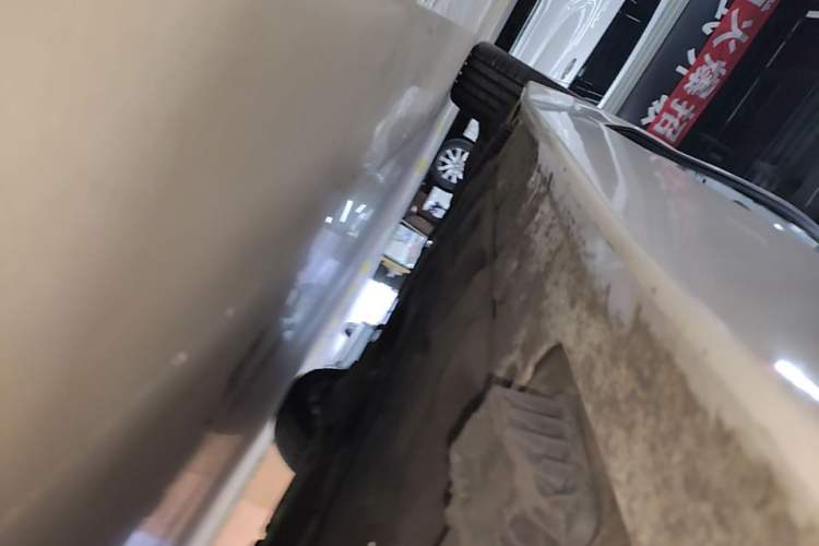 Used BMW 1 Series 2017 118i Sport Edition Right Side Sill