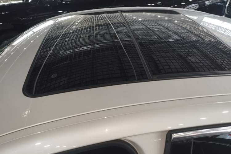 Used BMW 1 Series 2017 118i Sport Edition Roof