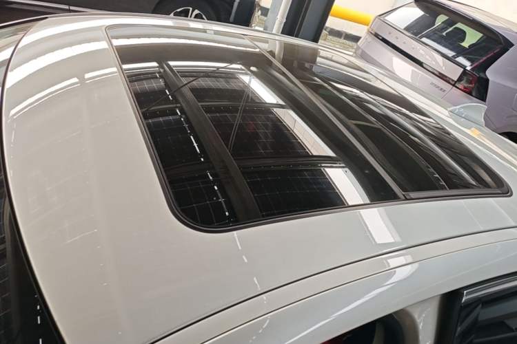 Used BMW 1 Series 2017 118i Sport Edition Roof