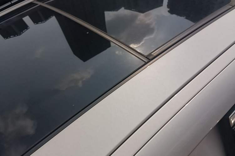 Used BMW 1 Series 2017 118i Sport Edition Roof
