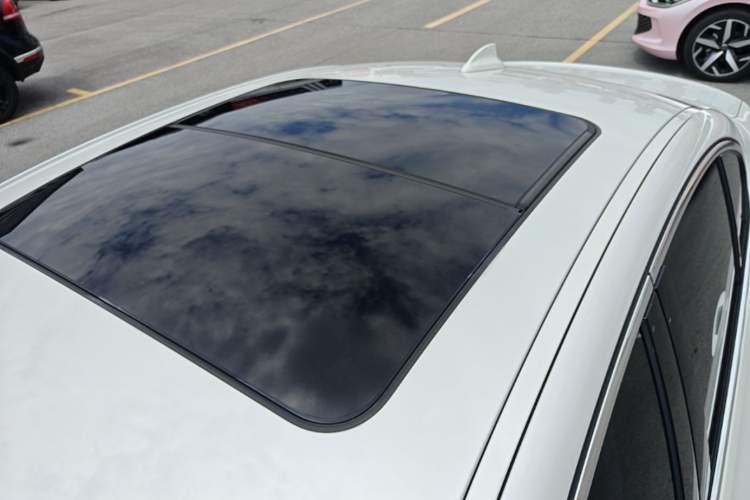 Used BMW 1 Series 2017 118i Sport Edition Roof