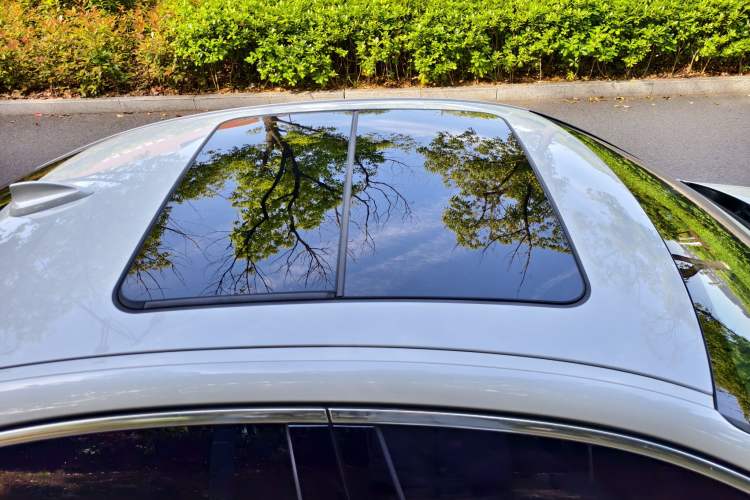 Used BMW 1 Series 2017 118i Sport Edition Roof